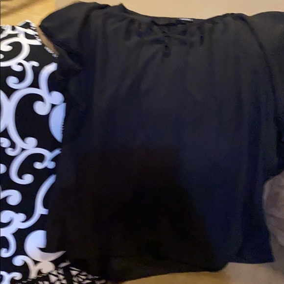 2 ladies tops - Picture 6 of 6